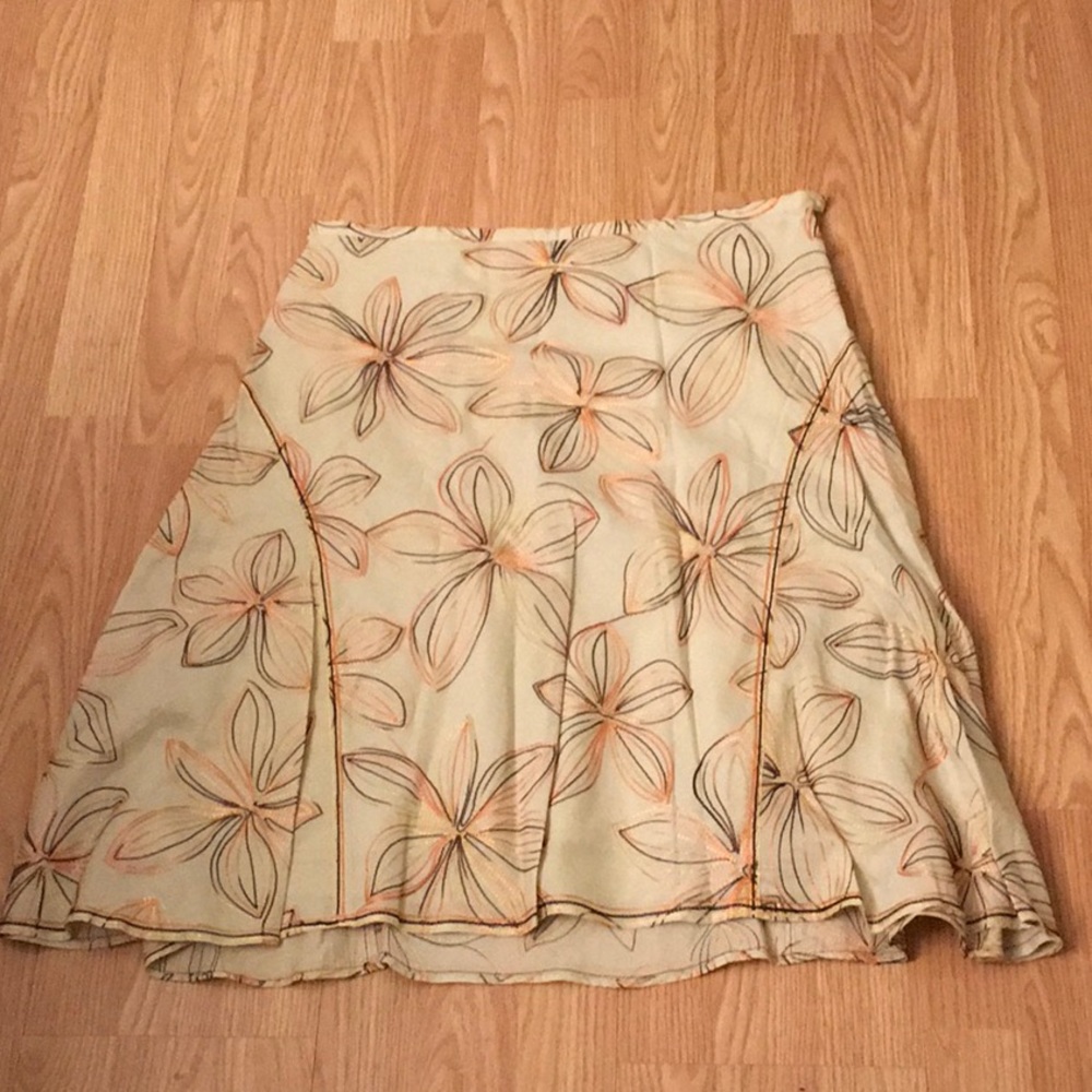 Beautiful Cotton STUDIO M Embroidered Skirt